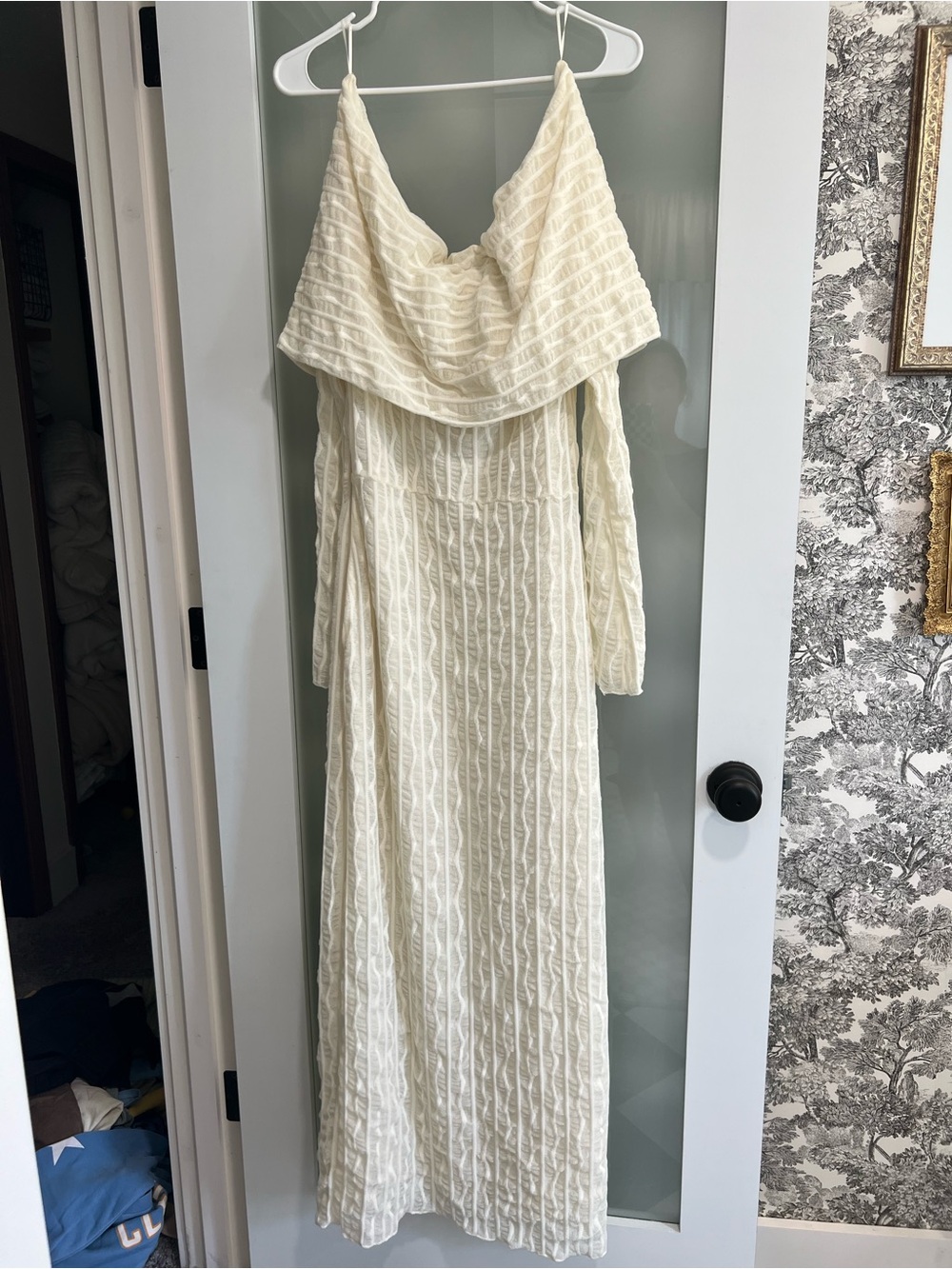Nocturne off the shoulders layered design dress